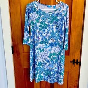 Tori Richard of Honolulu misses Dress